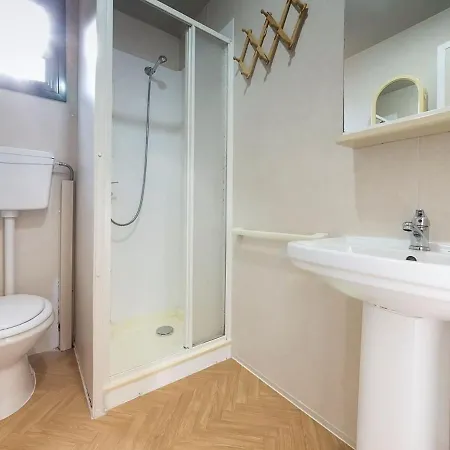 Charming Mobile Home In Sorso With Shared Pool בית נופש סורסו